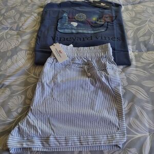 Vineyard Vines Womens 4th of July scene short sleeve pocket tee and shorts set